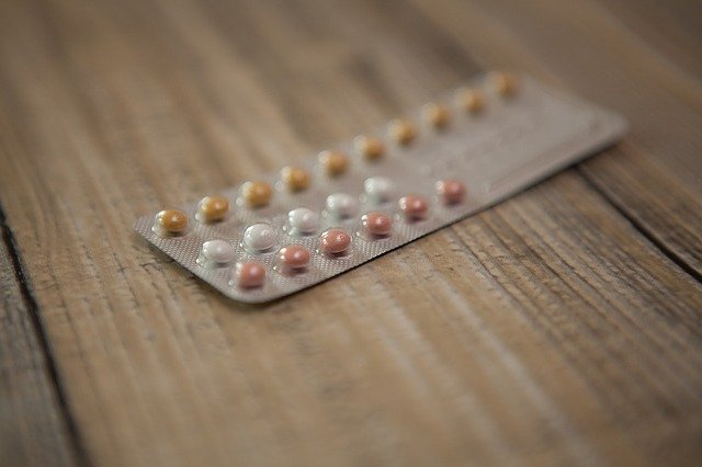 Was passiert wenn man die Pille durchgehend nimmt und schwanger ist?